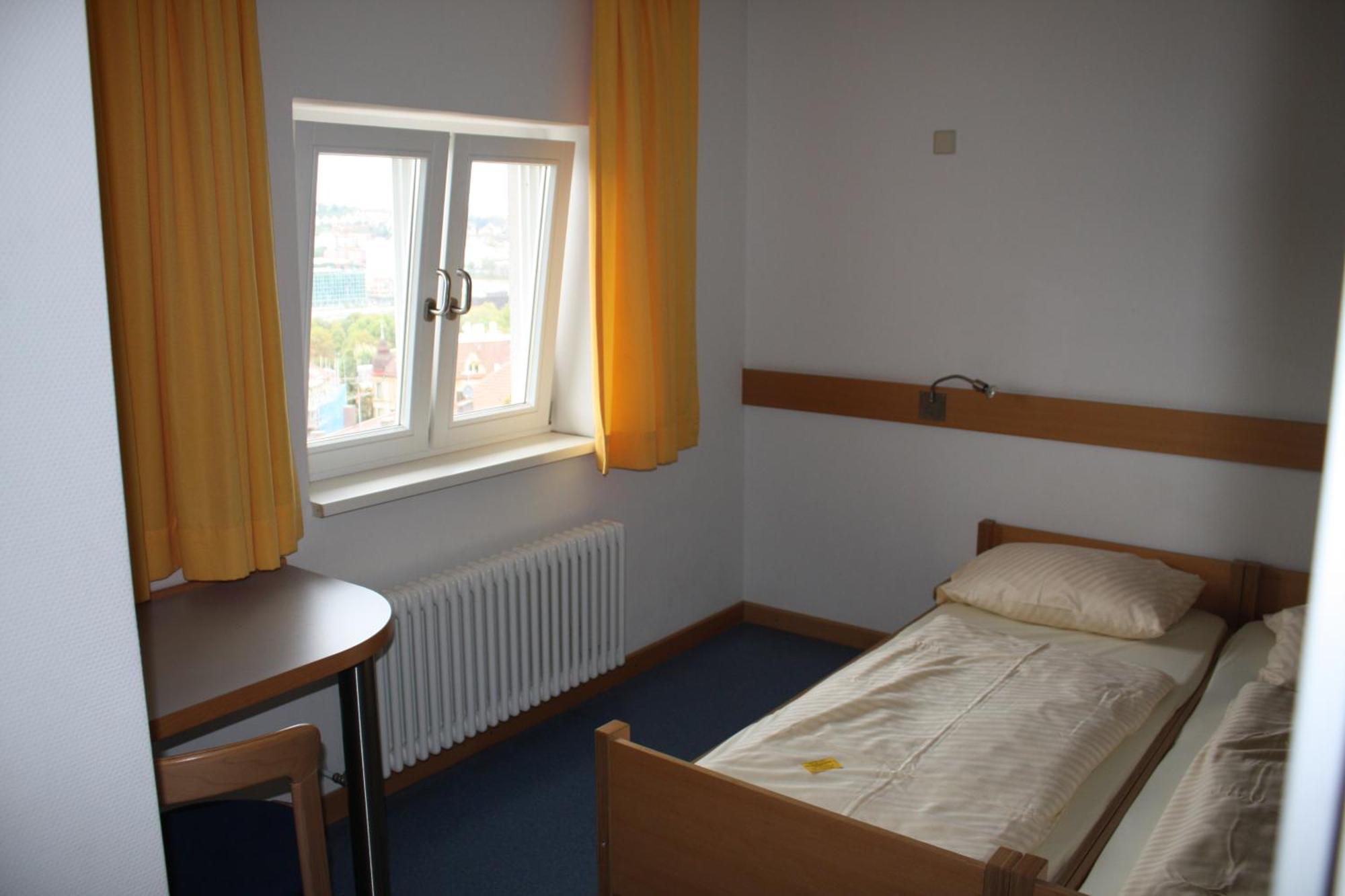Jugendherberge Stuttgart International Ngoại thất bức ảnh
